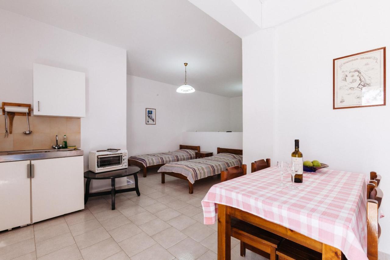 Thalassitis Coastal Apartments Perivolos Zewnętrze zdjęcie