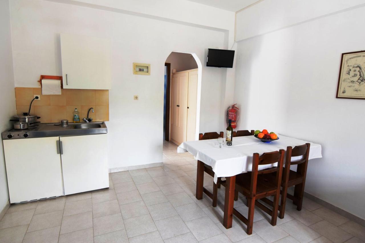 Thalassitis Coastal Apartments Perivolos Zewnętrze zdjęcie